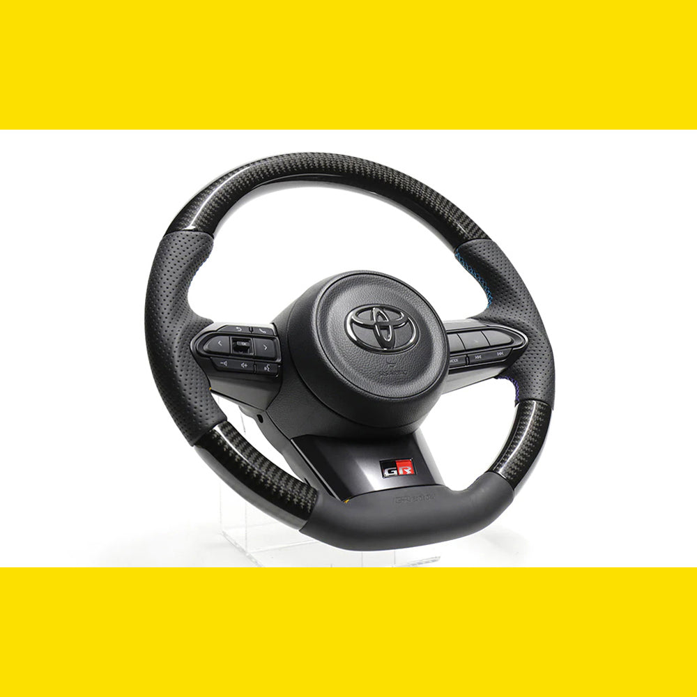 GREDDY STEERING BLACK CARBON 3COLORS STITCH GXPA16 YARIS